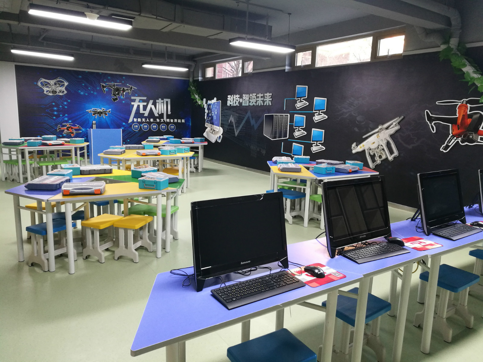 青少年无人机培训：培养科技兴趣与实践能力