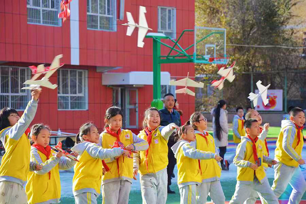 新疆保华润天航空：青少年无人机比赛培训服务介绍