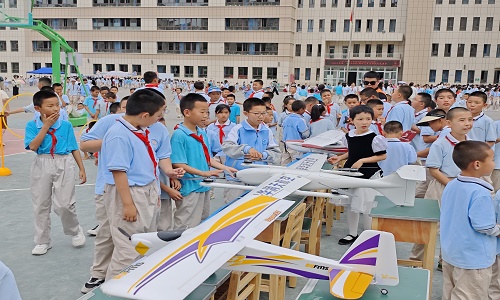 新疆保华润天航空青少年无人机培训课程介绍