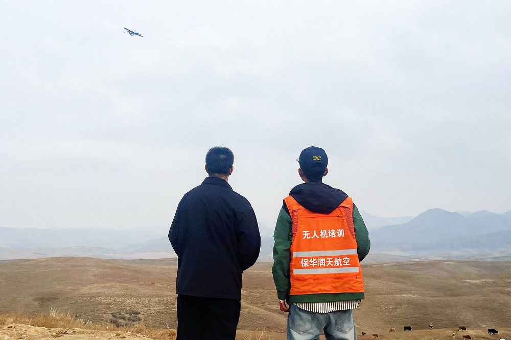 无人机卫星通信技术应用与前景