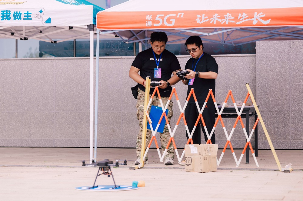 保华润天航空:新疆学员学习无人机的务实选择