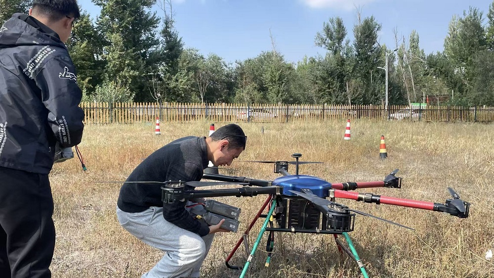 新疆无人机执照培训:保华润天航空无人机培训服务介绍