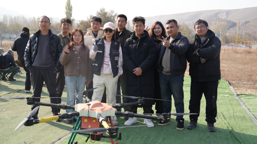 新疆无人机培训特点：了解保华润天航空的培训模式