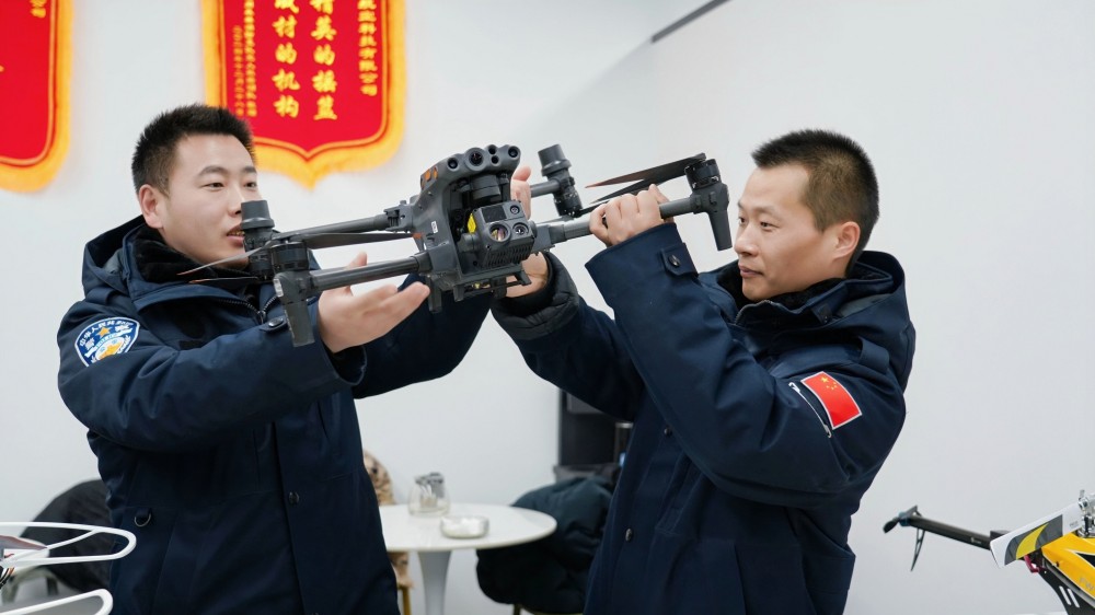 新疆无人机飞行合规化的重要一步：了解保华润天航空的CAAC执照培训