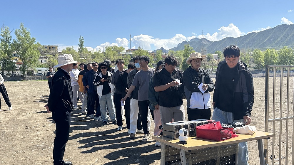 新疆无人机培训视力要求详解：保华润天航空官方说明